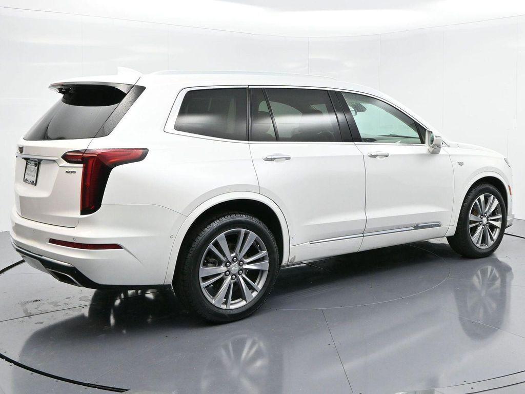 used 2020 Cadillac XT6 car, priced at $25,000