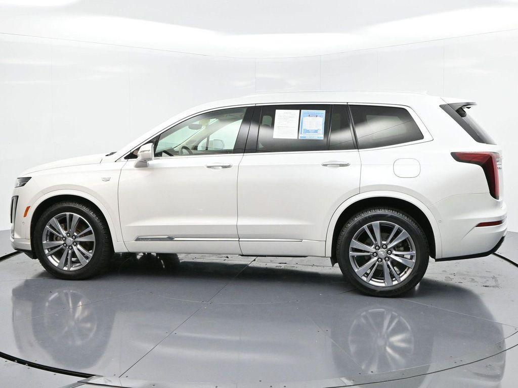used 2020 Cadillac XT6 car, priced at $25,000