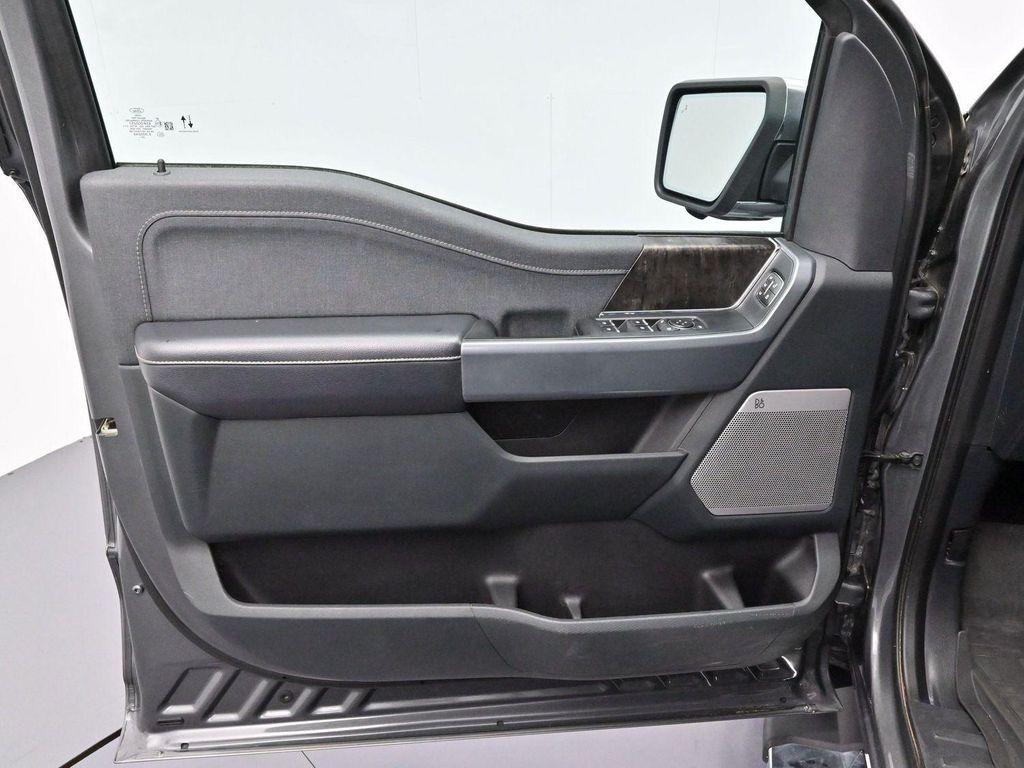 used 2021 Ford F-150 car, priced at $31,000