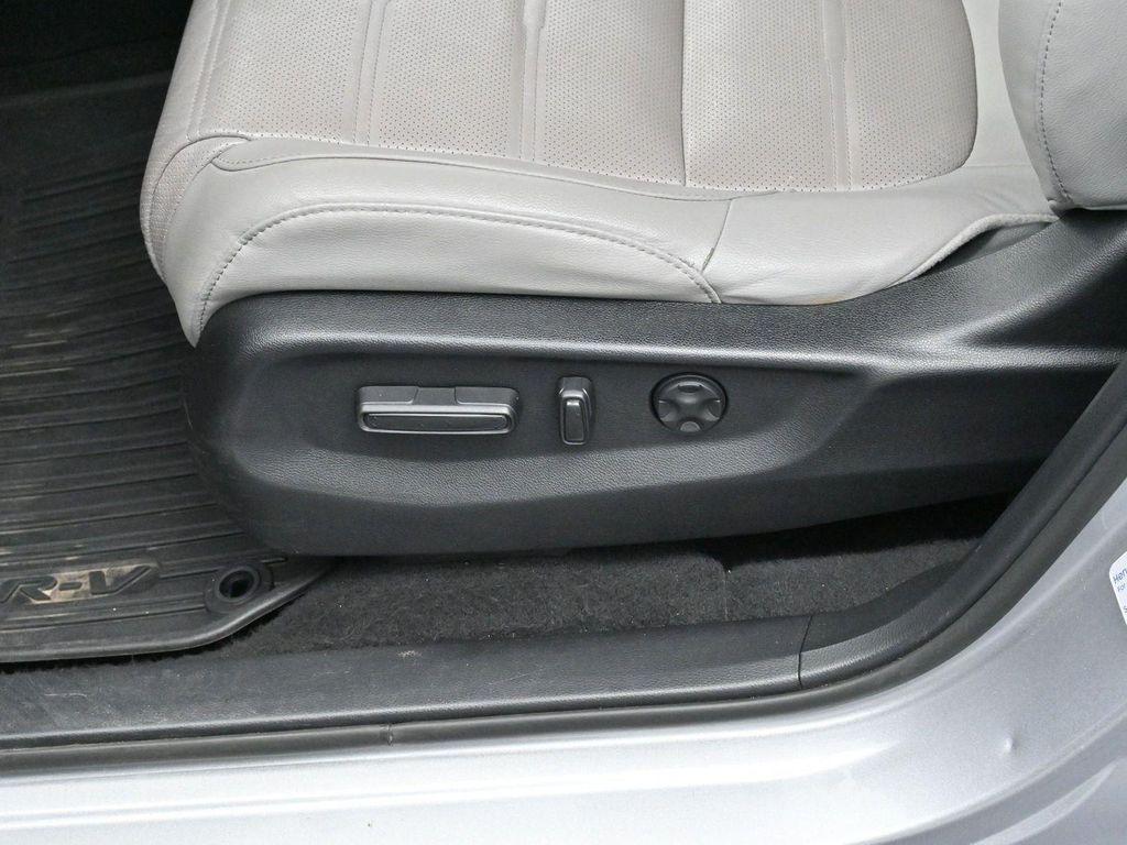 used 2021 Honda CR-V car, priced at $19,000