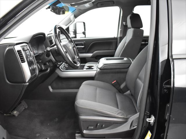 used 2018 Chevrolet Silverado 1500 car, priced at $27,700