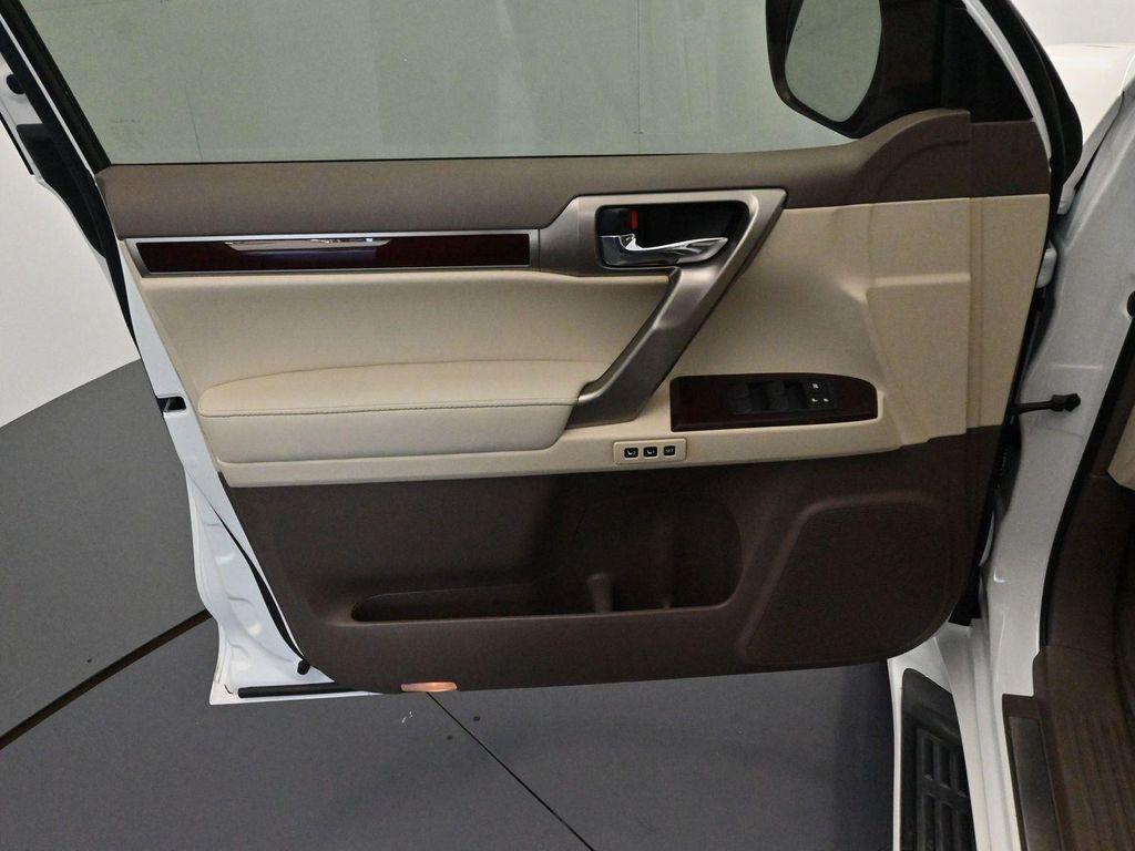 used 2019 Lexus GX 460 car, priced at $31,500
