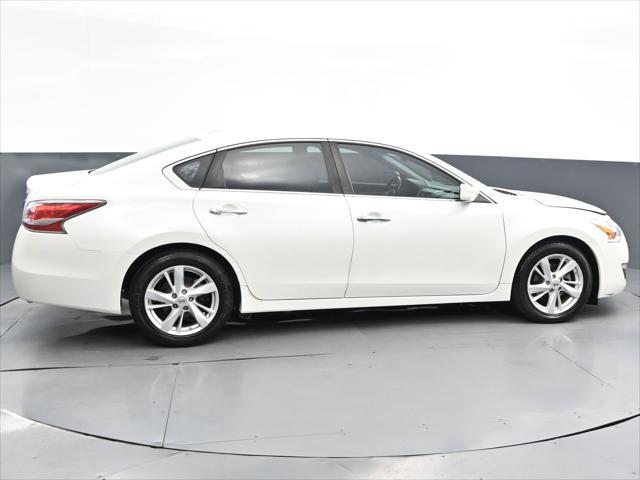 used 2014 Nissan Altima car