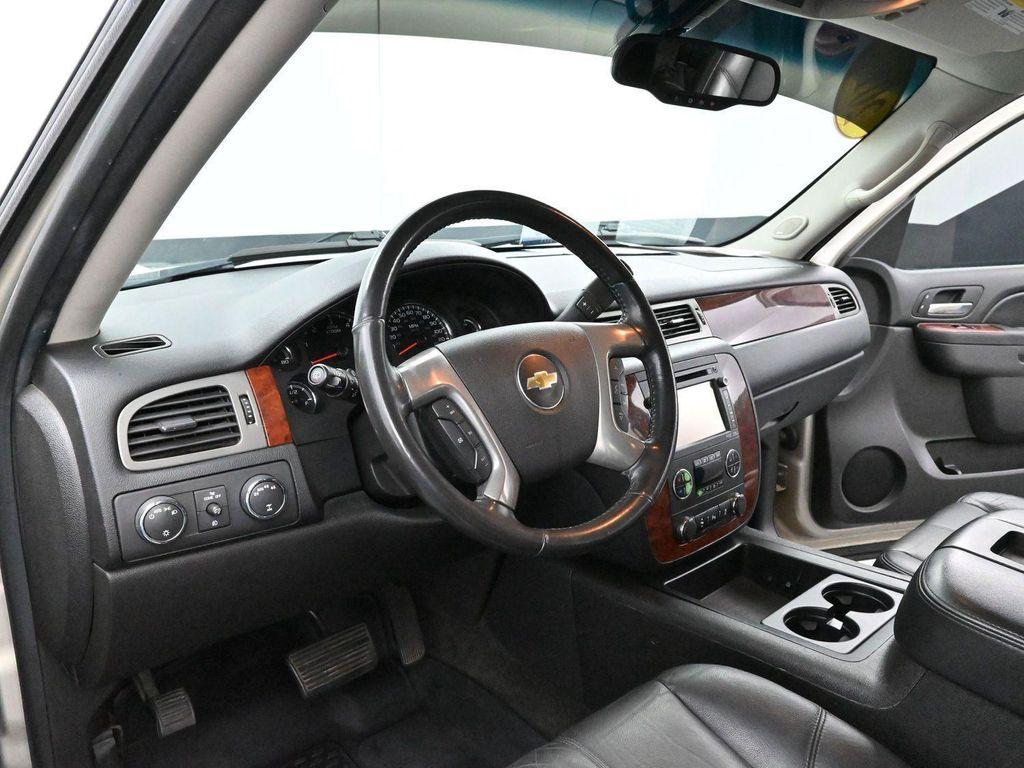 used 2014 Chevrolet Suburban car, priced at $12,500