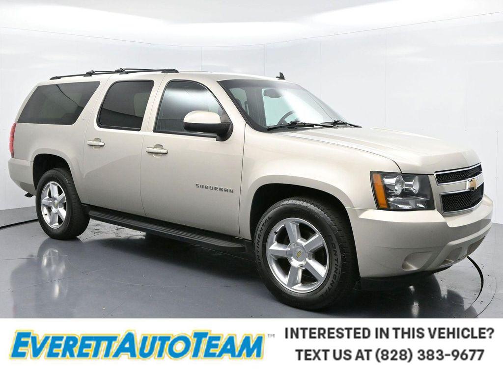 used 2014 Chevrolet Suburban car, priced at $12,500