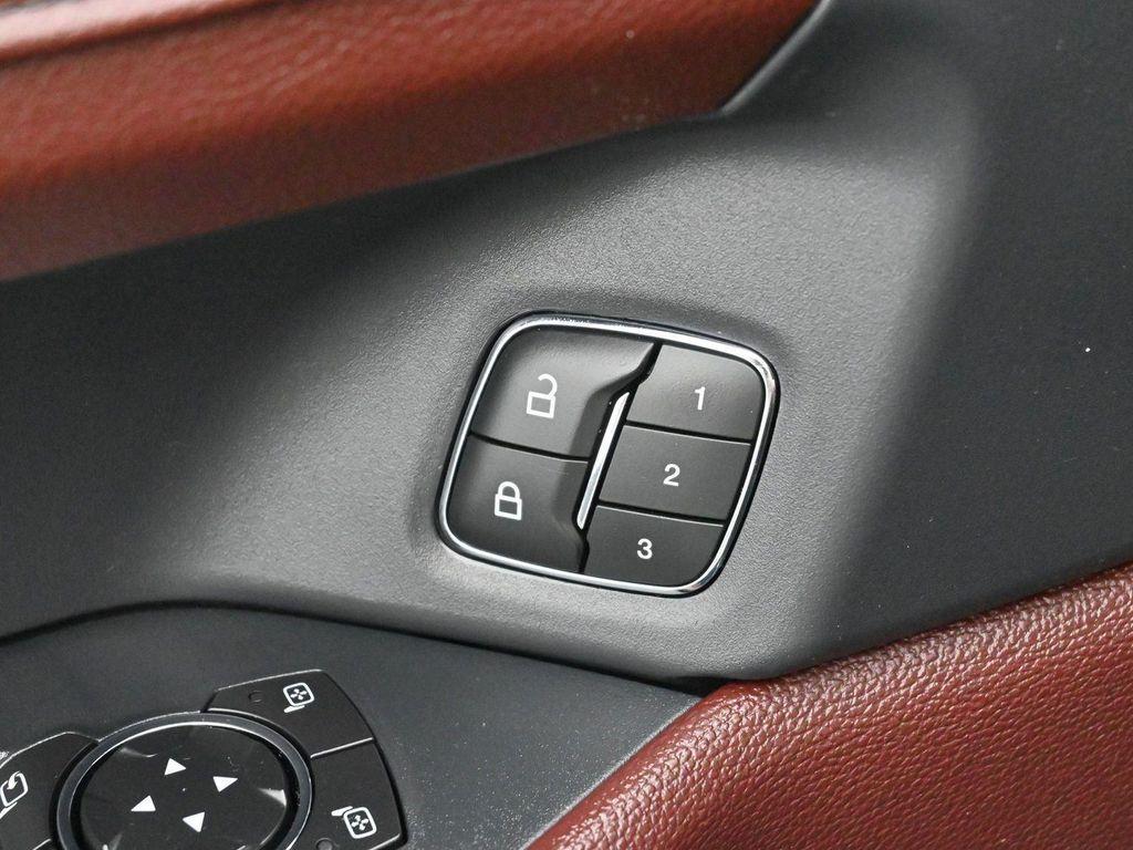 used 2022 Ford Expedition car, priced at $48,000