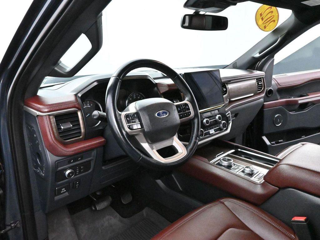 used 2022 Ford Expedition car, priced at $48,000