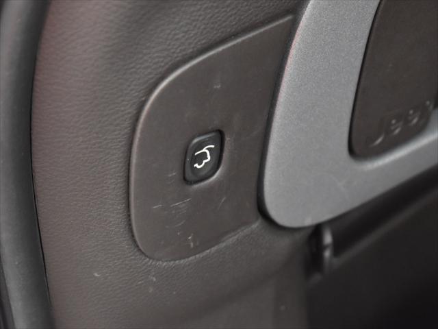 used 2016 Jeep Cherokee car, priced at $15,500