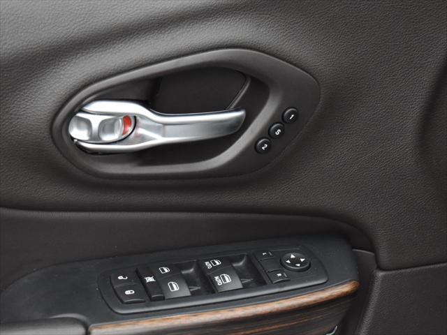 used 2016 Jeep Cherokee car, priced at $15,500