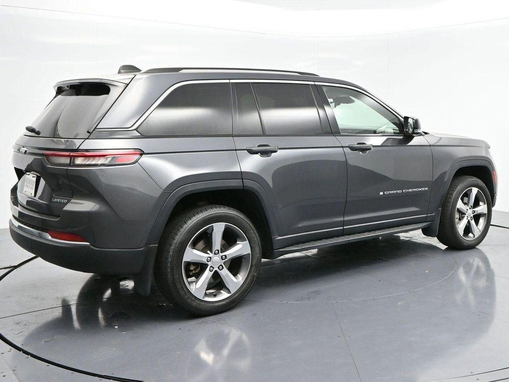 used 2022 Jeep Grand Cherokee car, priced at $28,700
