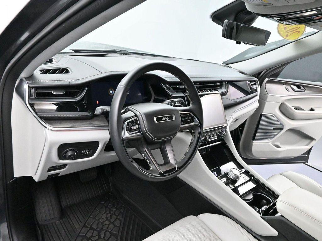 used 2023 Jeep Grand Cherokee car, priced at $37,700