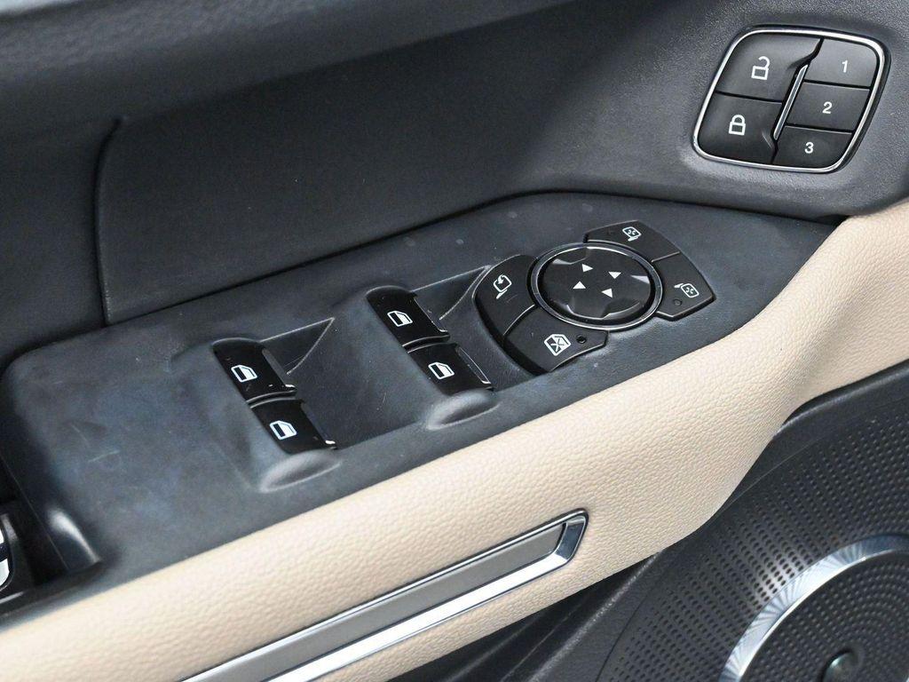 used 2022 Ford Expedition car, priced at $46,500