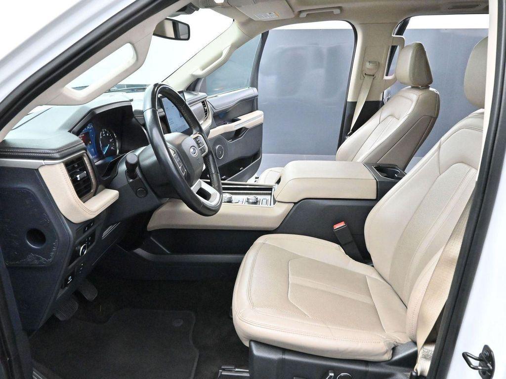 used 2022 Ford Expedition car, priced at $46,500