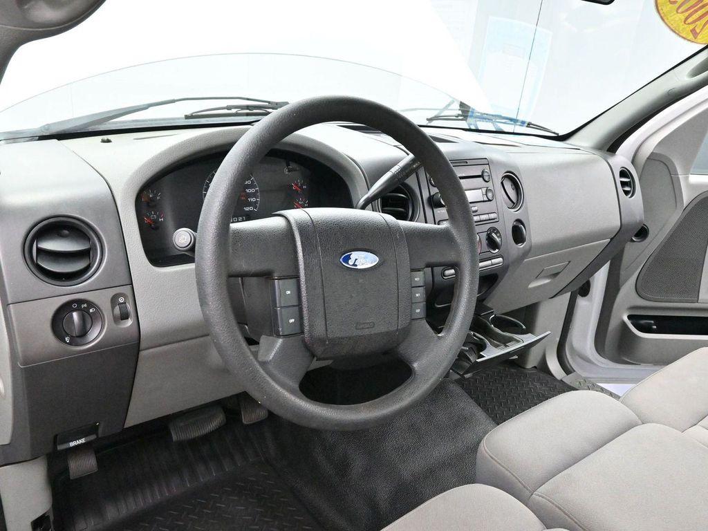 used 2005 Ford F-150 car, priced at $6,000