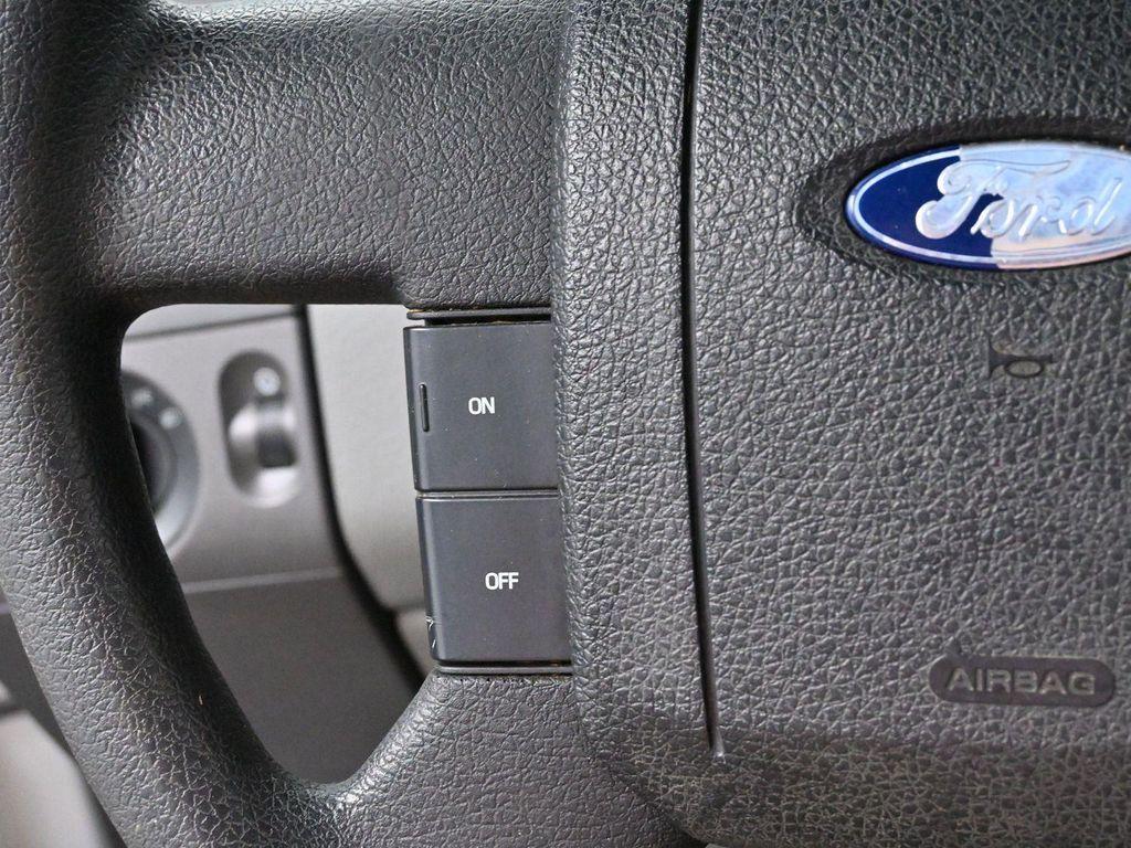 used 2005 Ford F-150 car, priced at $6,000