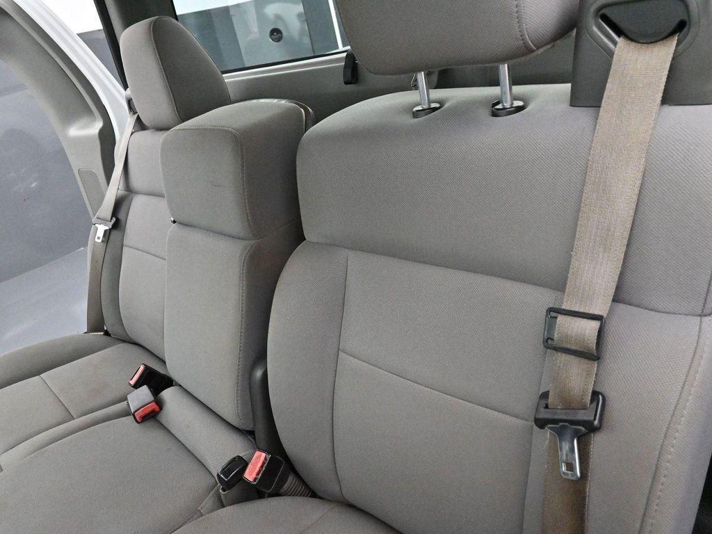 used 2005 Ford F-150 car, priced at $6,000