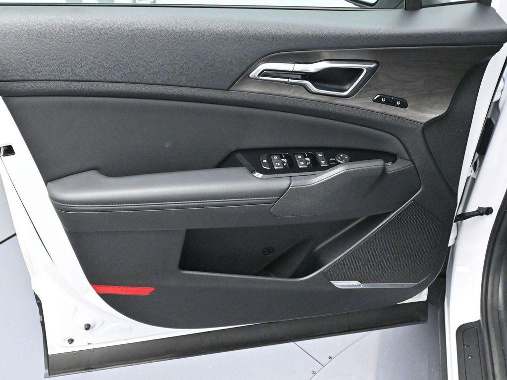 used 2023 Kia Sportage car, priced at $28,500