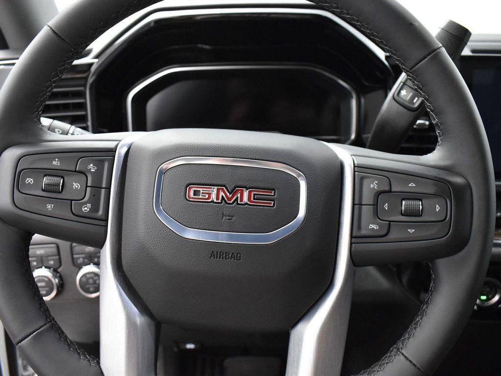 used 2024 GMC Sierra 1500 car, priced at $42,000