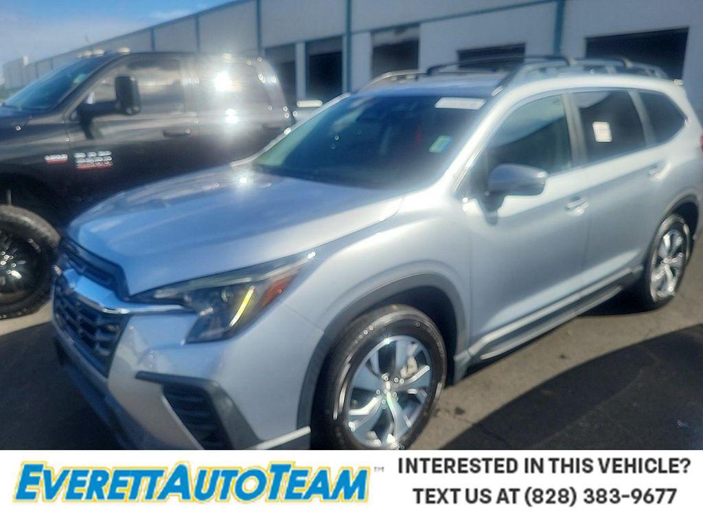 used 2023 Subaru Ascent car, priced at $31,000