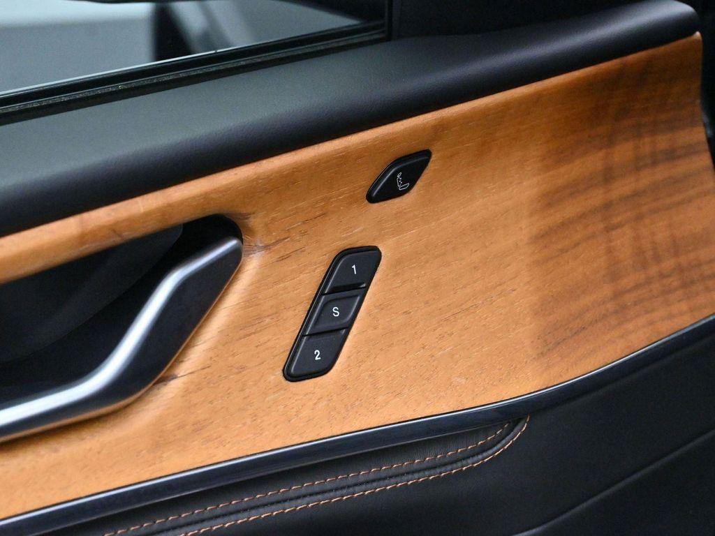 used 2022 Jeep Grand Cherokee car, priced at $36,000