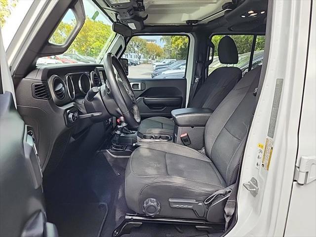 used 2019 Jeep Wrangler Unlimited car, priced at $27,500