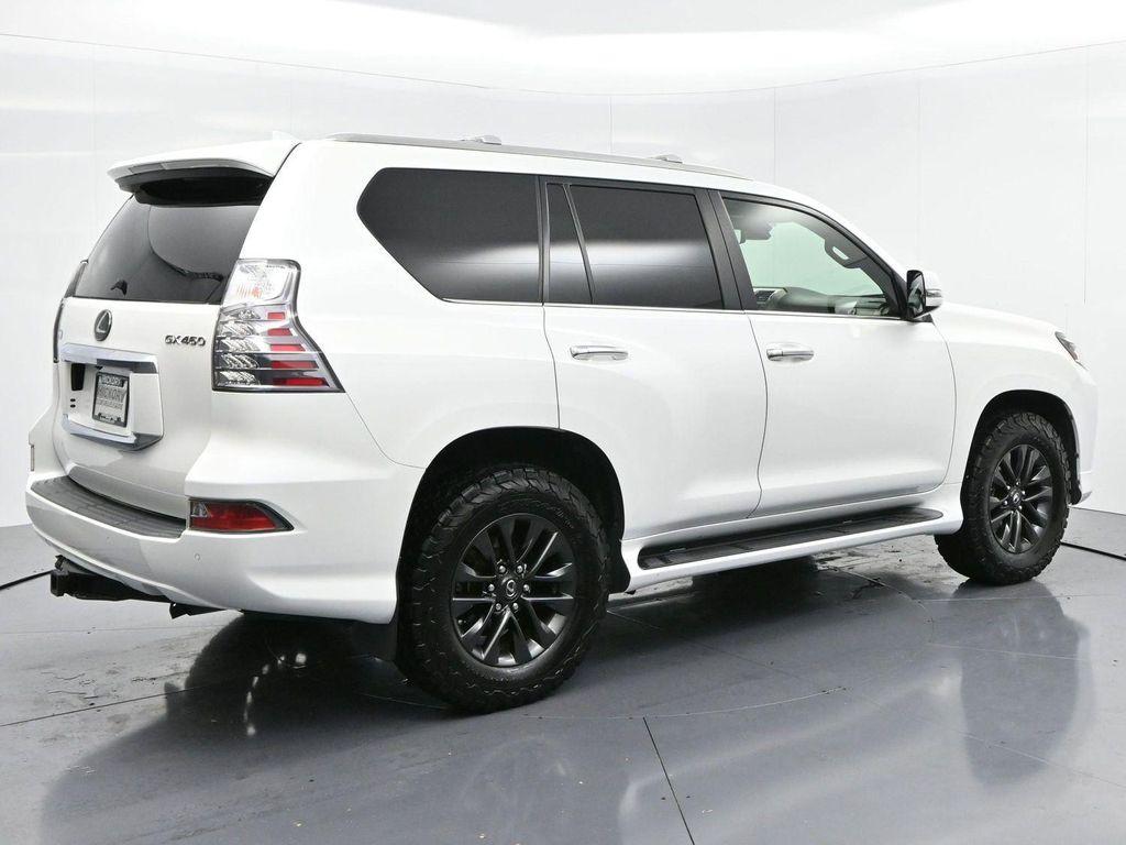 used 2020 Lexus GX 460 car, priced at $40,000