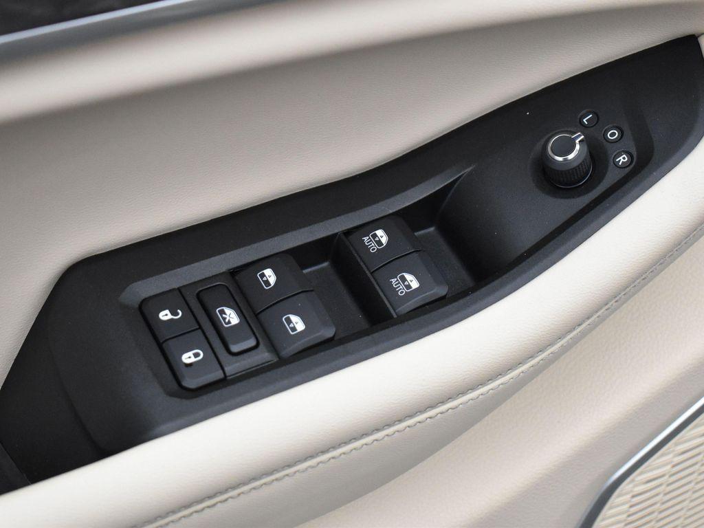 used 2021 Jeep Grand Cherokee L car, priced at $31,700