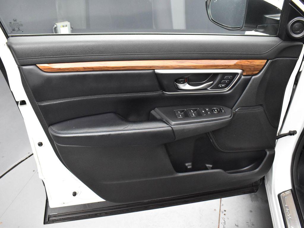 used 2018 Honda CR-V car, priced at $18,800