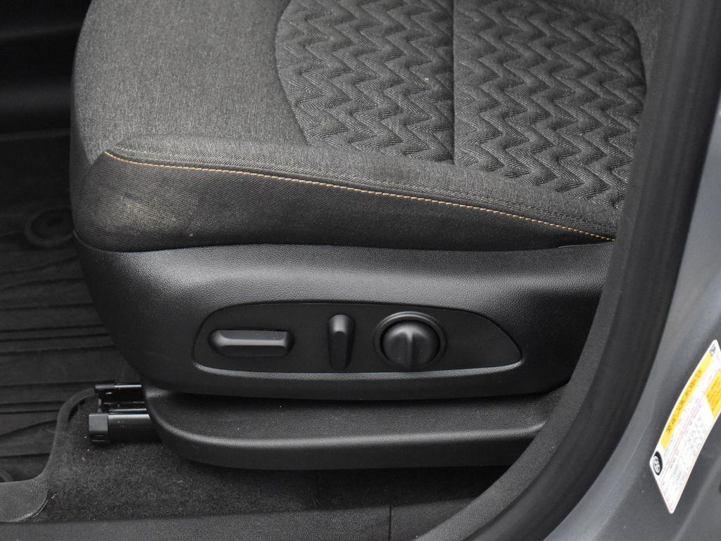 used 2023 Chevrolet Equinox car, priced at $21,500
