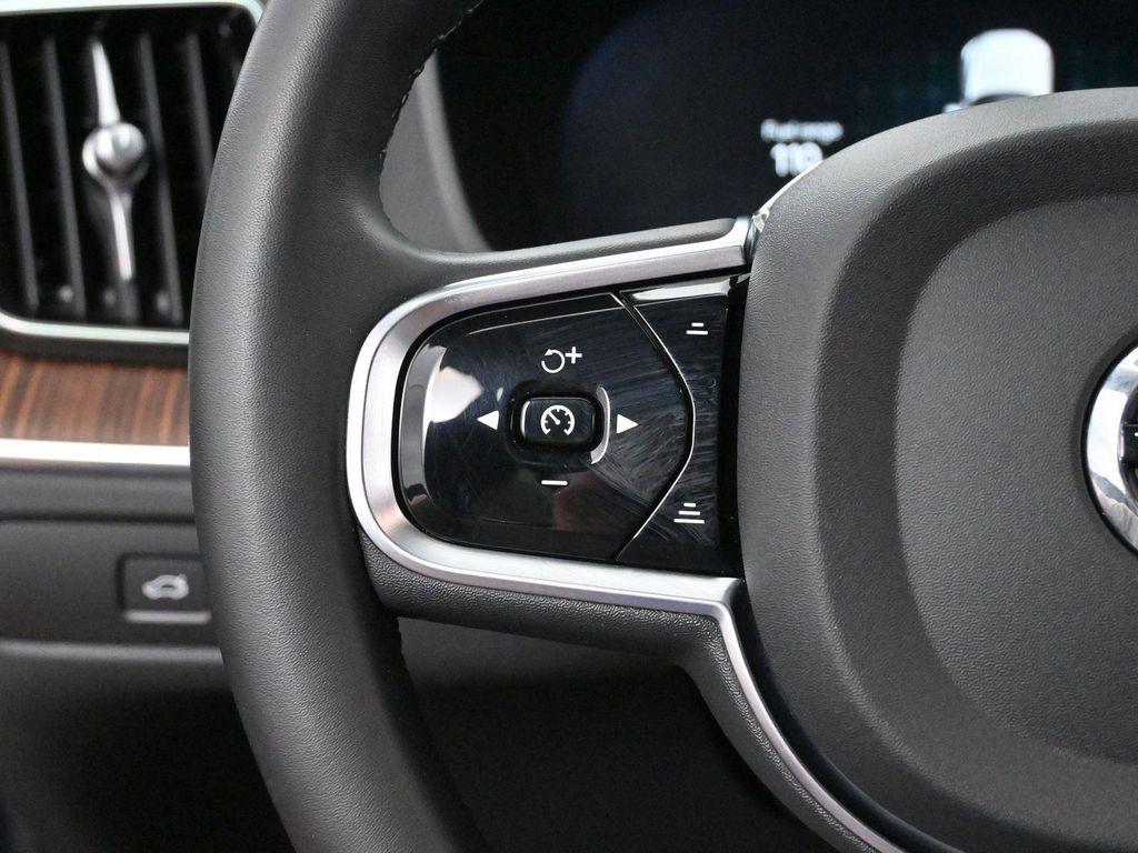 used 2024 Volvo XC60 car, priced at $35,500