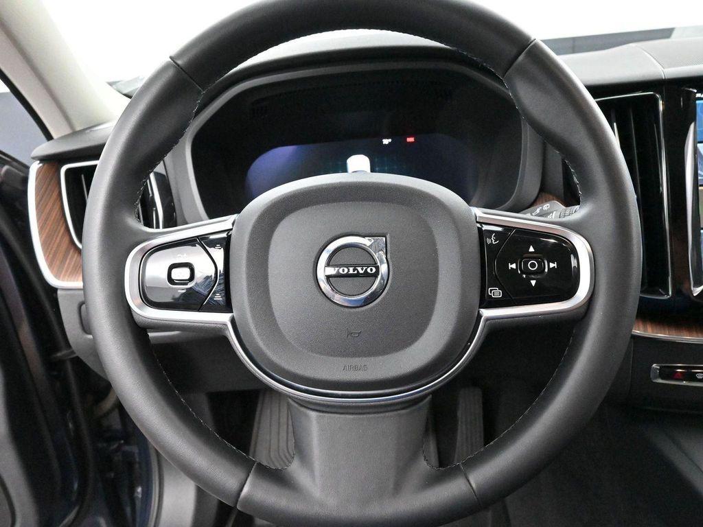 used 2024 Volvo XC60 car, priced at $35,500