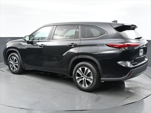 used 2023 Toyota Highlander car, priced at $36,000