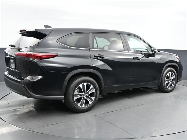 used 2023 Toyota Highlander car, priced at $36,000