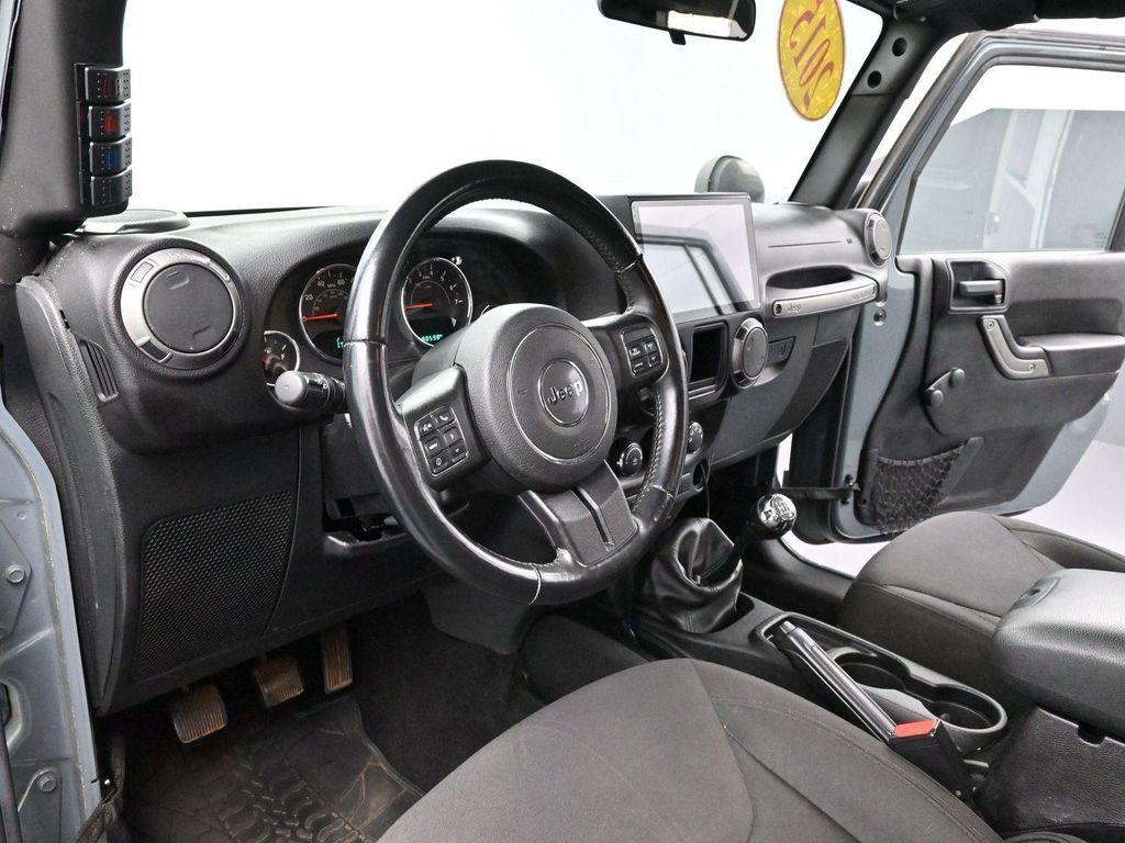 used 2015 Jeep Wrangler Unlimited car, priced at $16,800