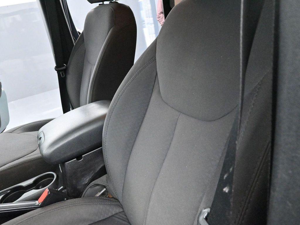 used 2015 Jeep Wrangler Unlimited car, priced at $16,800