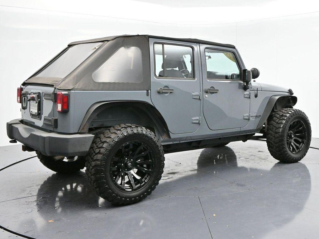 used 2015 Jeep Wrangler Unlimited car, priced at $16,800