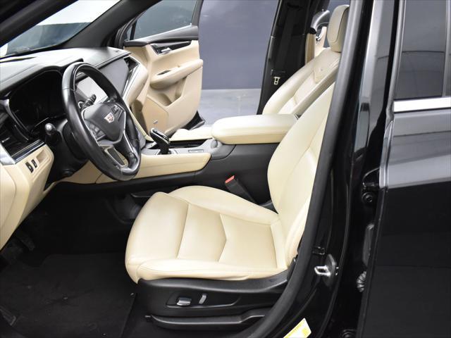 used 2018 Cadillac XT5 car, priced at $15,500