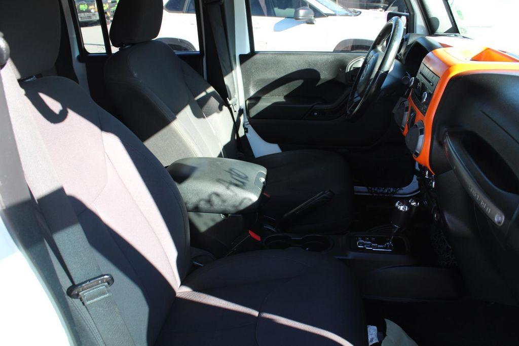 used 2015 Jeep Wrangler Unlimited car, priced at $16,500