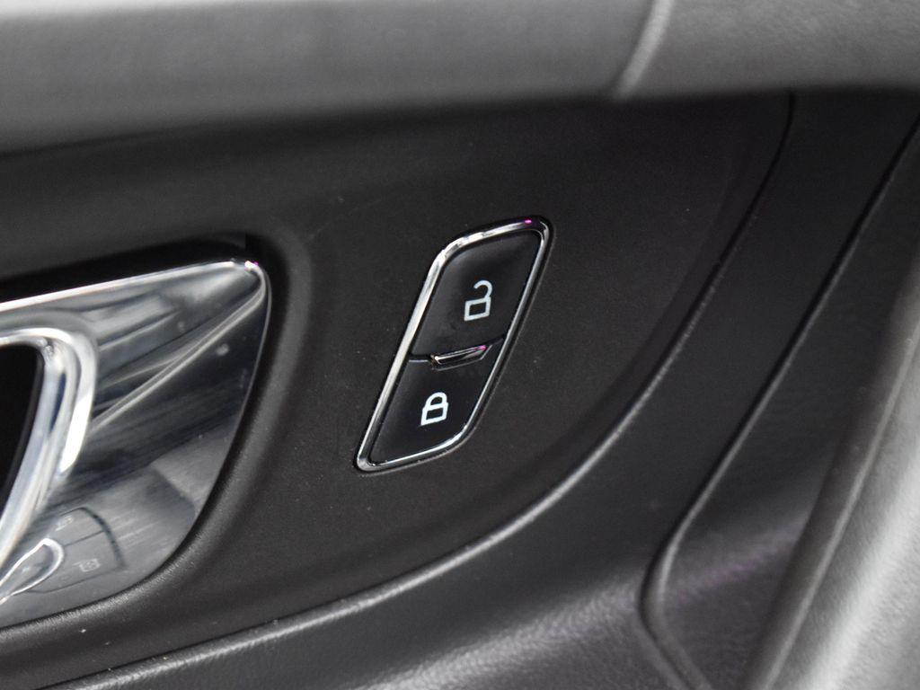 used 2015 Ford Taurus car, priced at $10,500