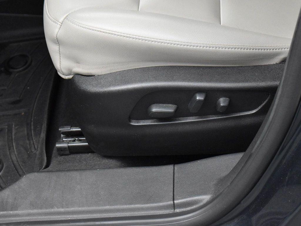 used 2019 Cadillac XT4 car, priced at $15,700