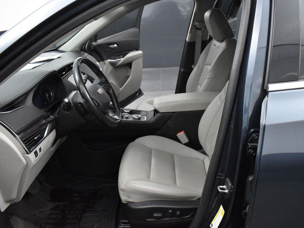 used 2019 Cadillac XT4 car, priced at $15,700