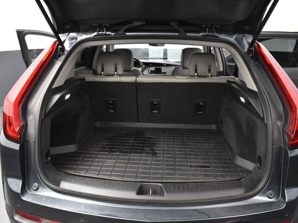 used 2019 Cadillac XT4 car, priced at $15,700