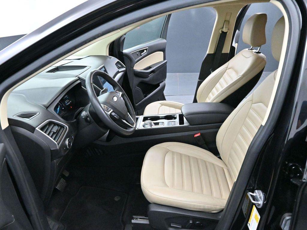 used 2023 Ford Edge car, priced at $28,000