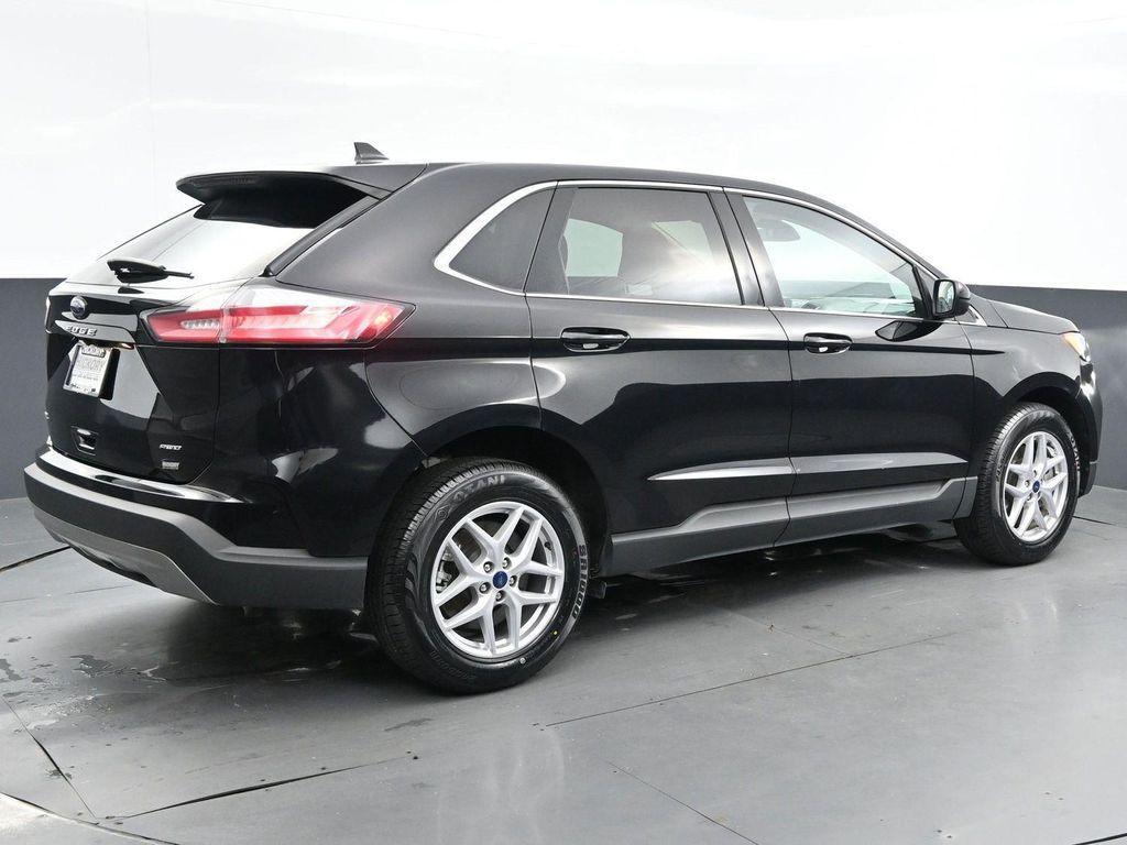 used 2023 Ford Edge car, priced at $28,000