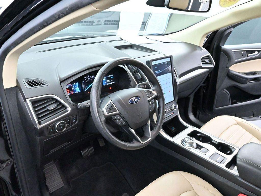 used 2023 Ford Edge car, priced at $28,000