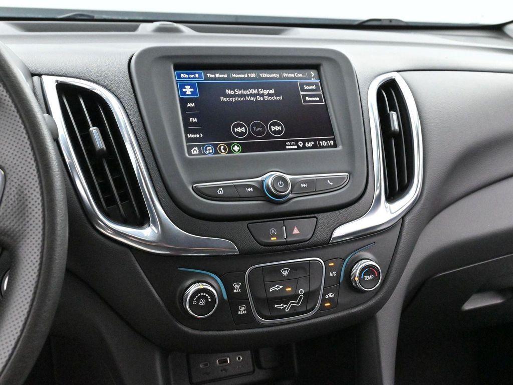 used 2022 Chevrolet Equinox car, priced at $15,500