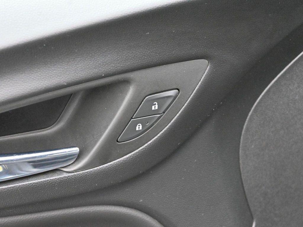 used 2022 Chevrolet Equinox car, priced at $15,500