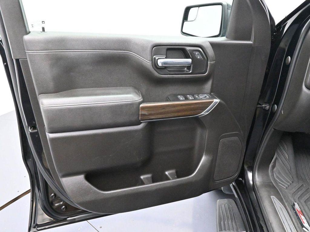 used 2022 Chevrolet Silverado 1500 car, priced at $38,000