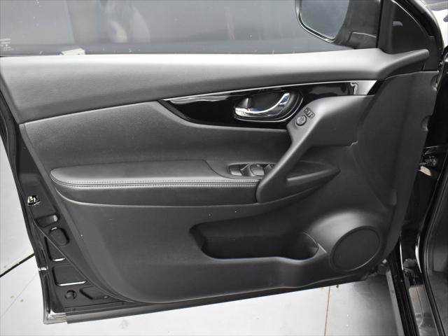 used 2019 Nissan Rogue Sport car, priced at $18,000