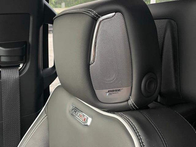 used 2025 GMC Yukon car, priced at $101,925